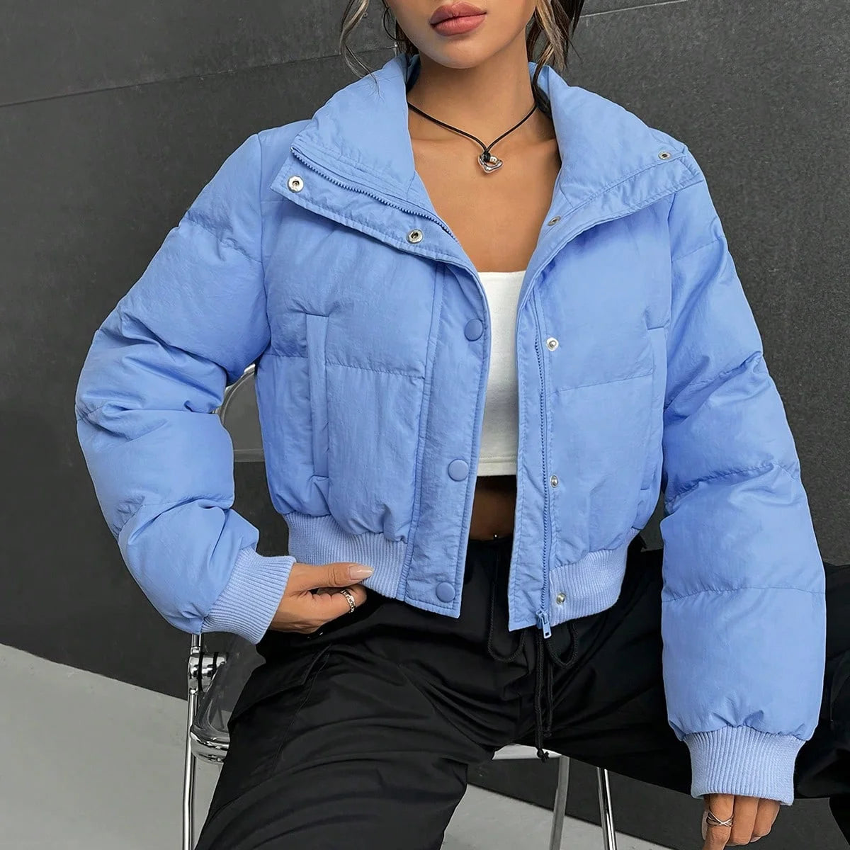 Detailed Cropped Puffer Jacket